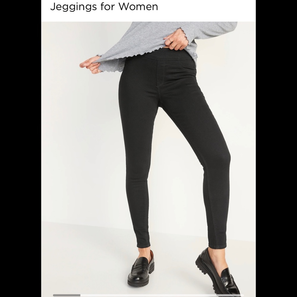 Nwt  old navy rockstar jeggings black
